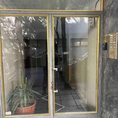 Lägenhet Walk To Everywhere *